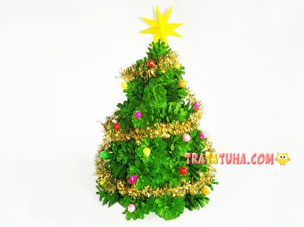 Christmas Tree made of Pine Cones