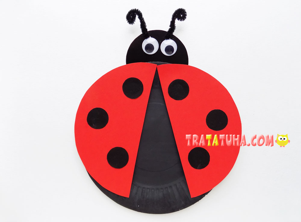 Paper Plate Ladybug