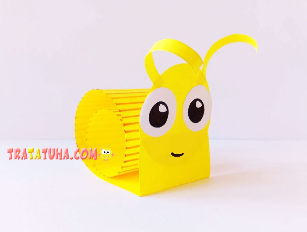 Colored Paper Snail Craft